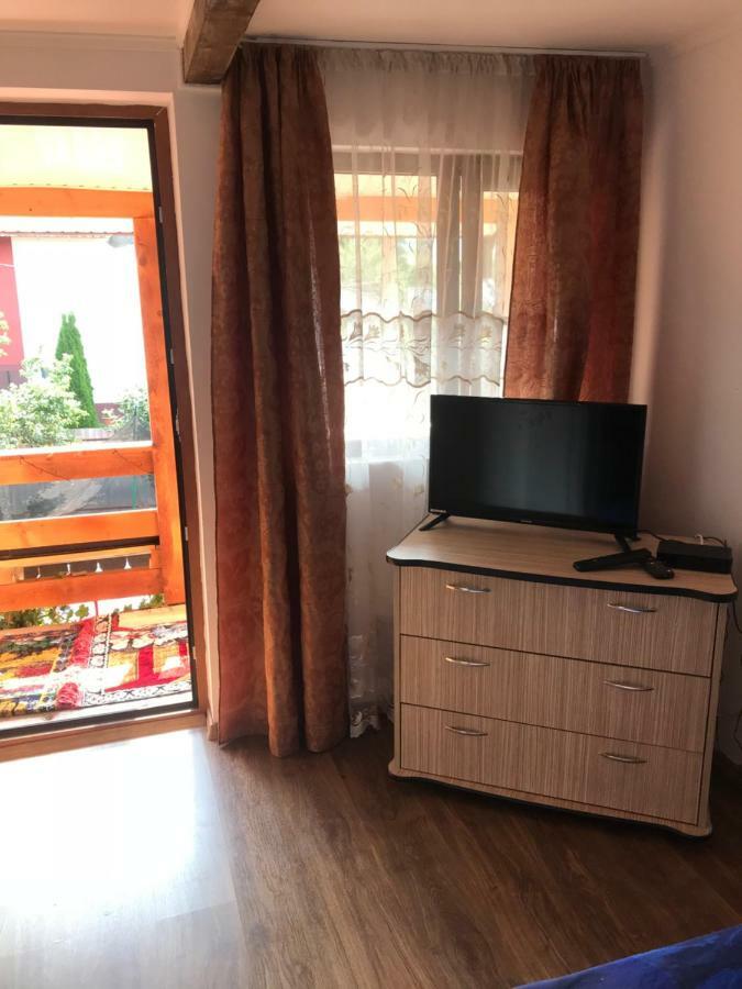 Lepşa La Rita Acasa酒店 外观 照片